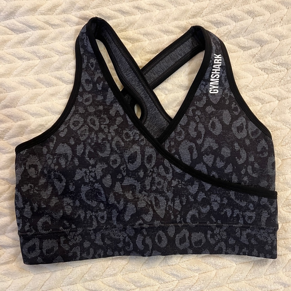Gymshark Adapt Animal Seamless Sports Bra - Black (M)